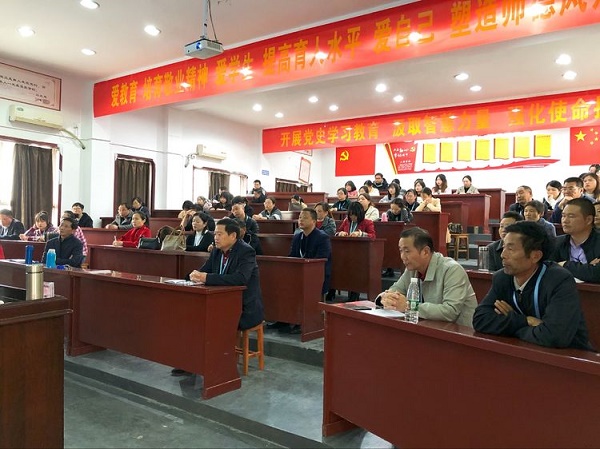 常德德才科技職業(yè)學(xué)校,常德招生就業(yè),電子商務(wù)專業(yè)學(xué)校,專業(yè)學(xué)校報(bào)考哪里好