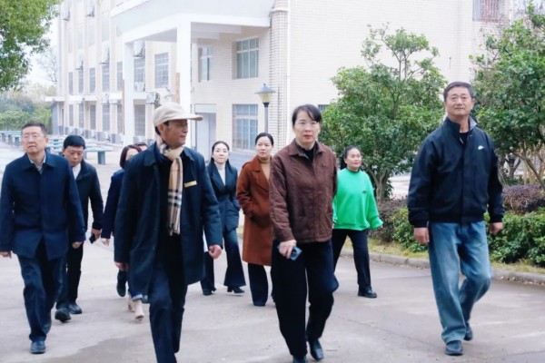 常德新德才職業(yè)學(xué)校,常德新德才,常德招生就業(yè),電子商務(wù)專業(yè)學(xué)校,專業(yè)學(xué)校報(bào)考哪里好